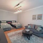 Central Point Apartments Vienna